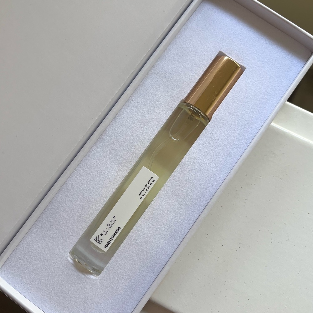 Ki Oku Nightshades perfume , sprayed once